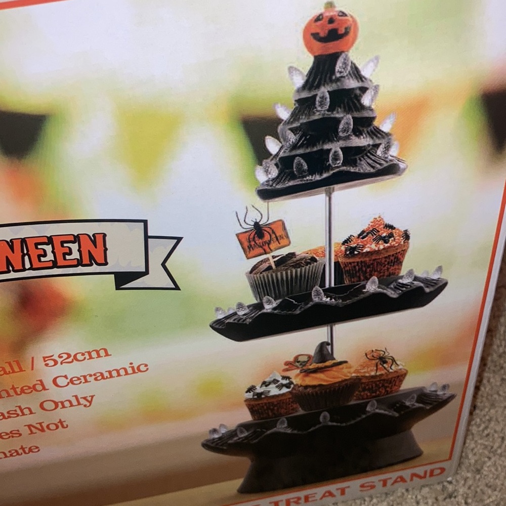 ⭐️ FINAL DROP NIB Ceramic Halloween Spooky Black Tree 3 tiered dessert food tray